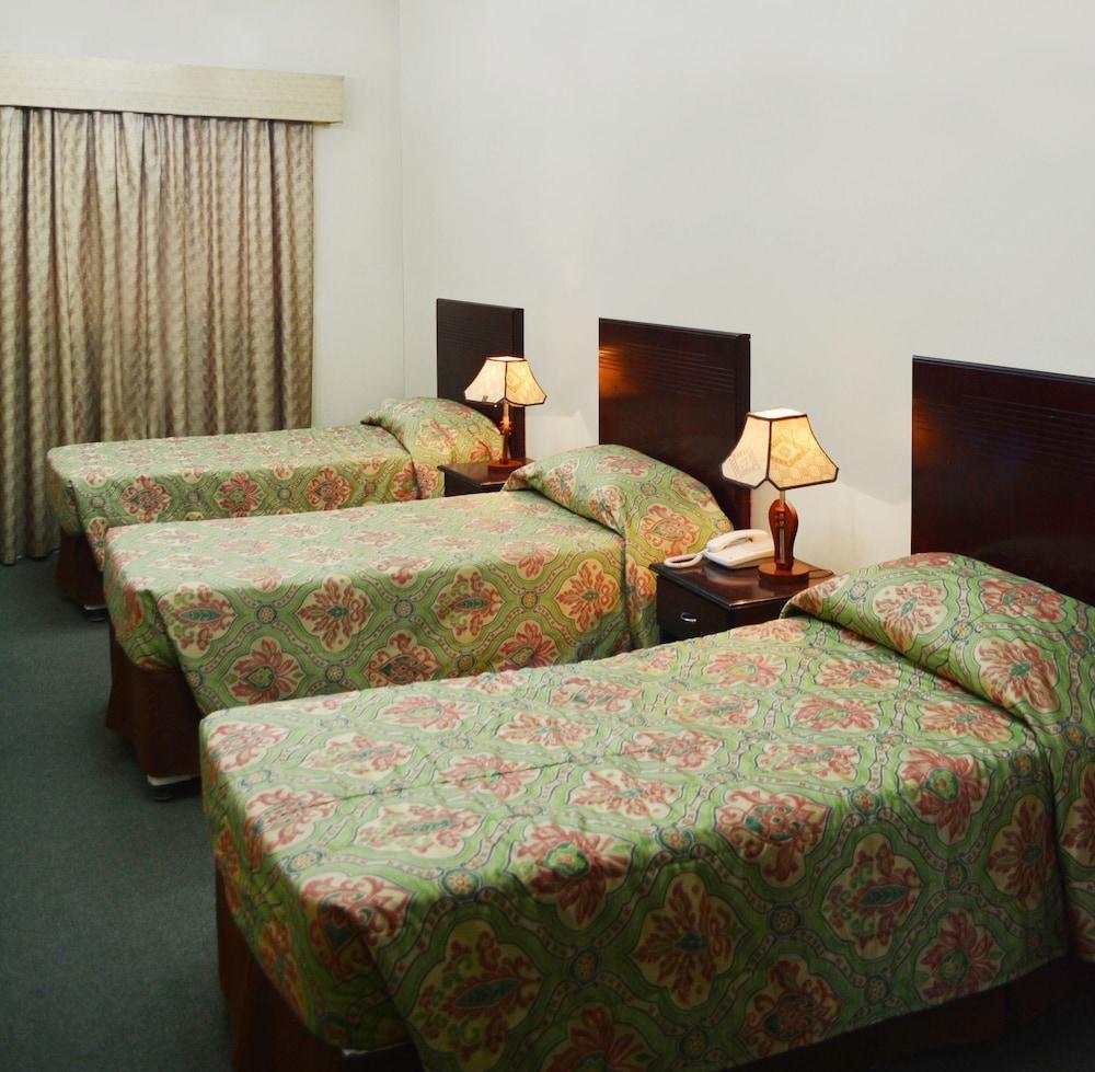 Galaxy Plaza Hotel Dubai Dış mekan fotoğraf